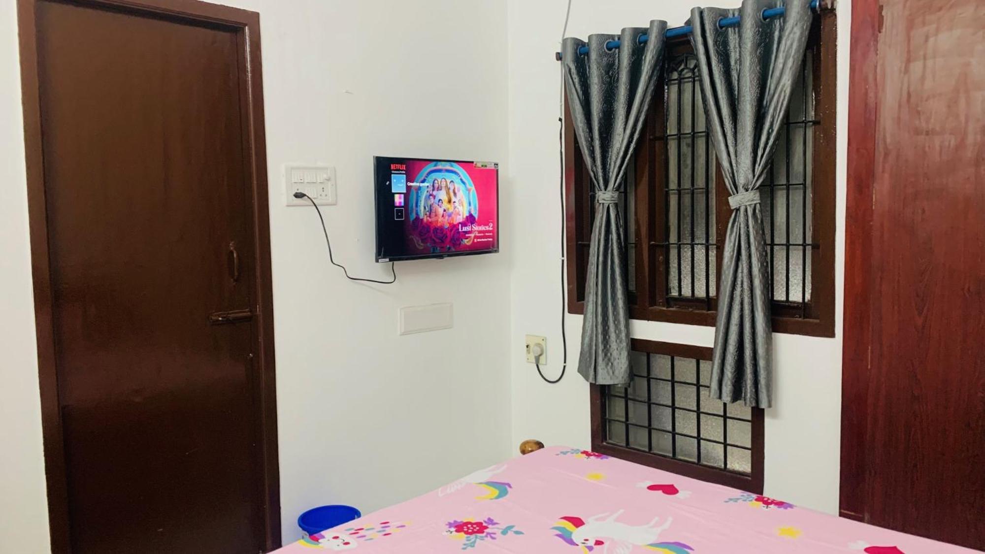 Sheeli's - 2bhk Apartment *